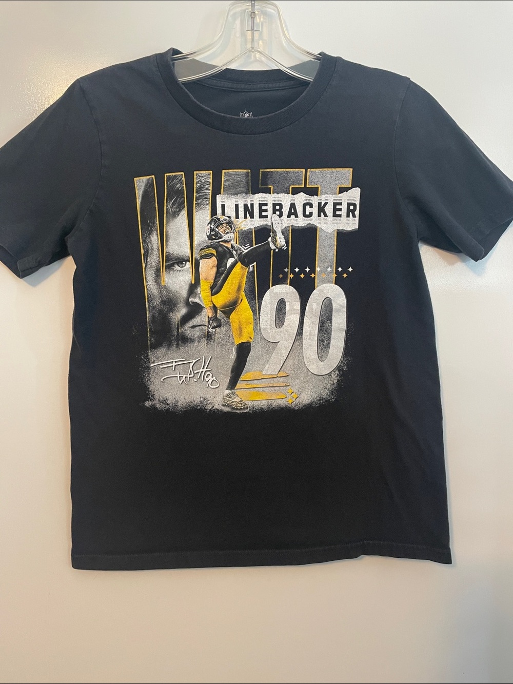 NFL TJ Watt T-shirt Size boys Medium
